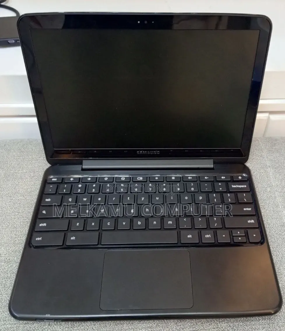 Laptop Samsung Chromebook 3 11 4GB Intel Core i5 SSD 128GB