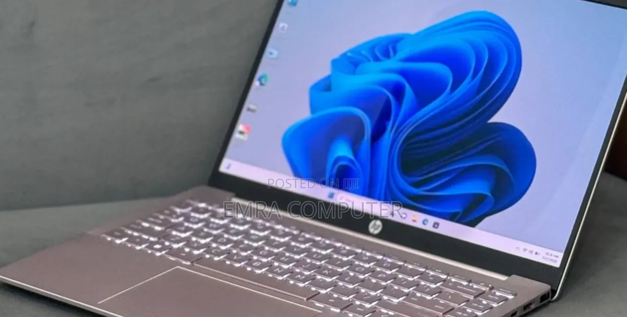 New Laptop HP 16GB Intel Core i5 SSD 512GB