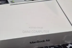 New Laptop Apple MacBook Air 2022 M2 8GB Intel Core M2 SSD 256GB