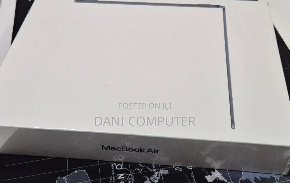 New Laptop Apple MacBook Air 2022 M2 8GB Intel Core M2 SSD 256GB