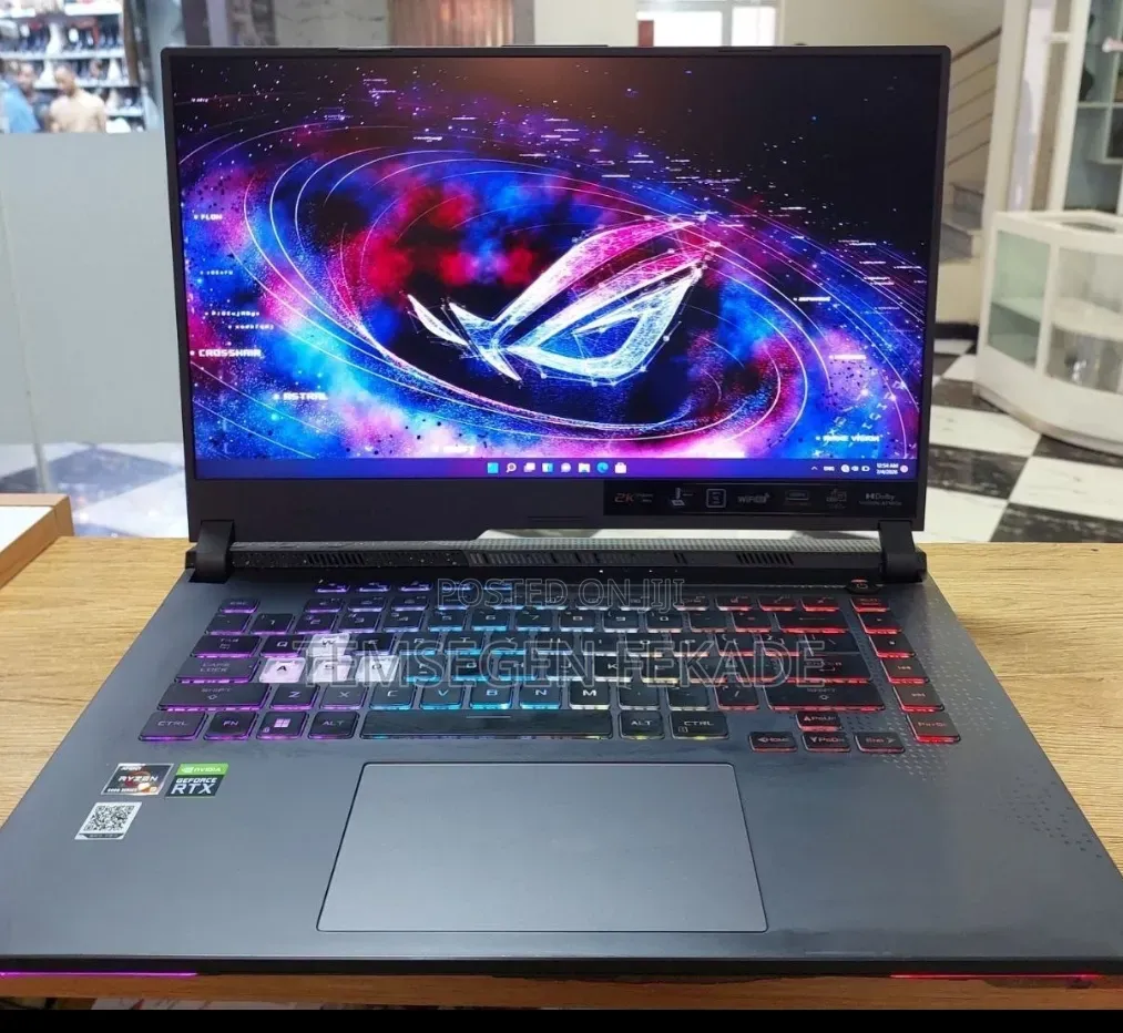 New Laptop Asus ROG Strix G15 16GB AMD Ryzen 9 SSD 512GB
