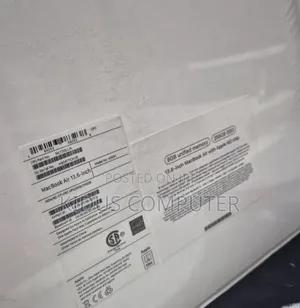 New Laptop Apple MacBook Air 2023 M2 8GB Apple M2 SSD 256GB