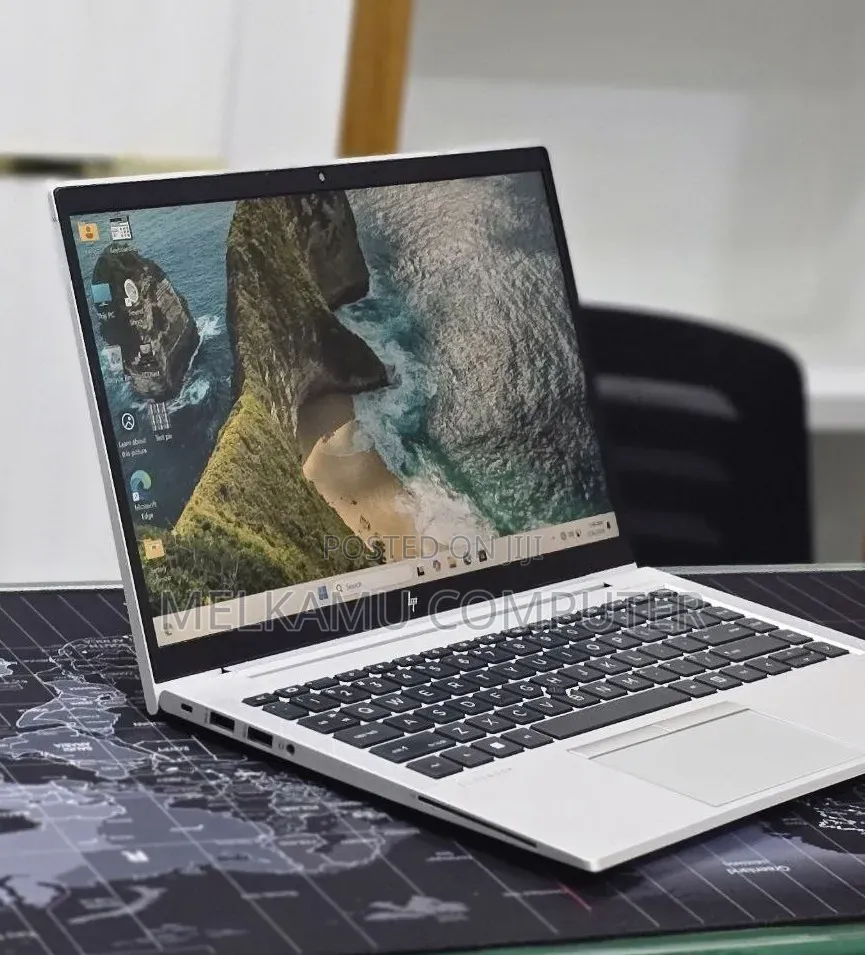 New Laptop HP EliteBook 845 G8 16GB AMD Ryzen 7 SSD 512GB