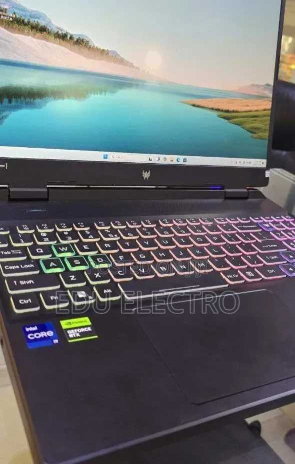 New Laptop Acer Predator 17 16GB Intel Core i9 SSD 1T