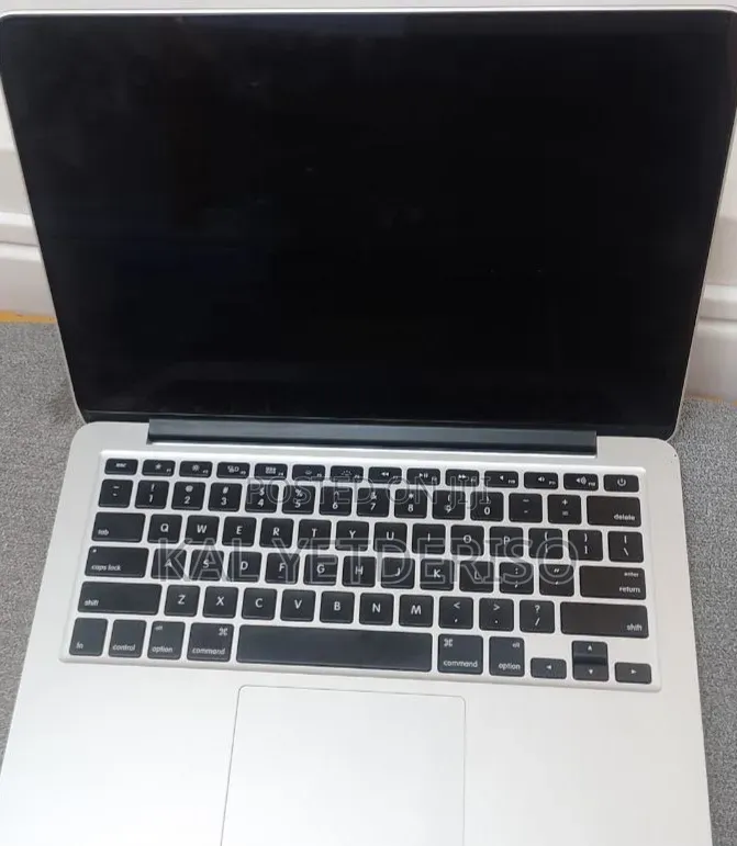 New Laptop Apple MacBook Air 2015 8GB Intel Core i5 SSD 256GB