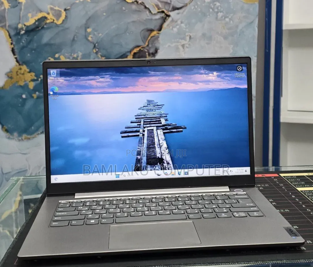 New Laptop Lenovo ThinkBook 13 16GB Intel Core i5 SSD 512GB