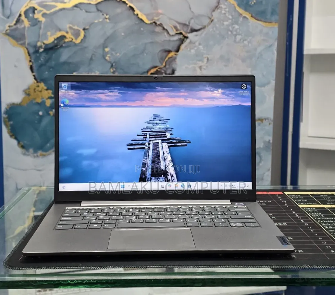 New Laptop Lenovo ThinkBook 13 16GB Intel Core i5 SSD 512GB
