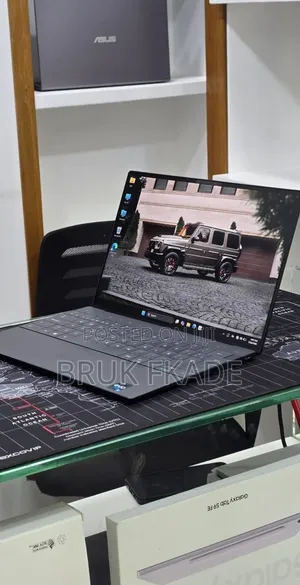 New Laptop Dell XPS 13 16GB Intel Core i7 SSD 512GB