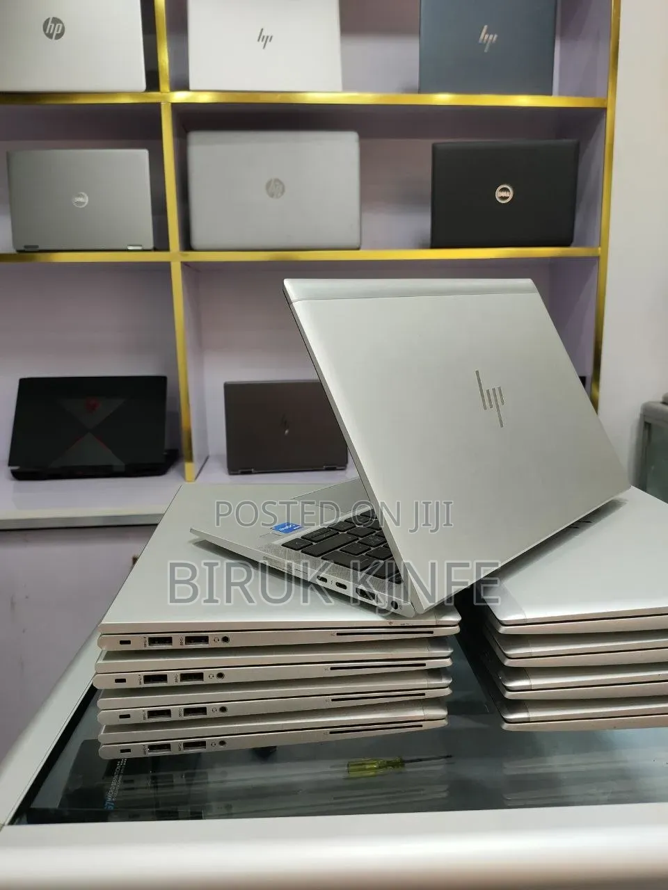 New Laptop HP EliteBook 830 G8 16GB Intel Core i5 SSD 512GB