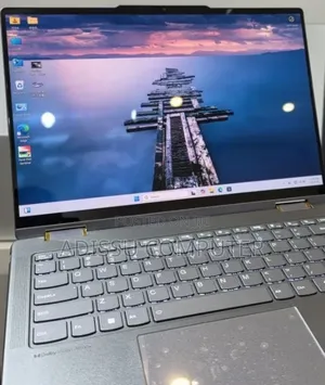 New Laptop Lenovo Yoga 7i 16GB Intel Core Ultra 7 SSD 512GB