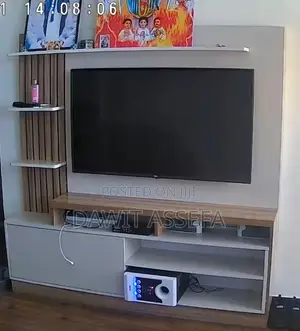 Used TV Stand in a Vgood Quality