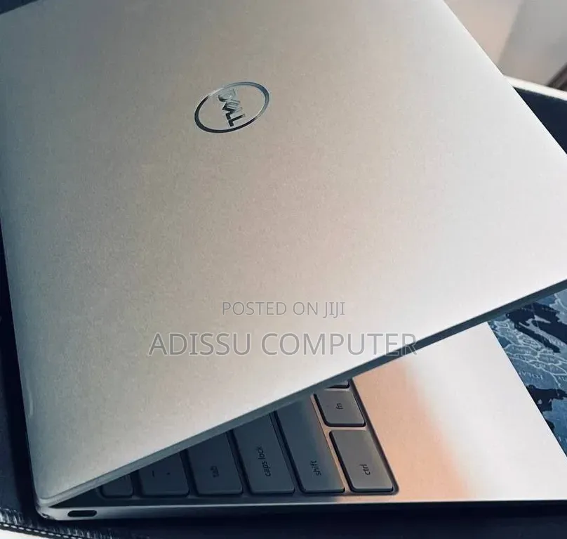 New Laptop Dell XPS 15 16GB Intel Core i5 SSD 512GB