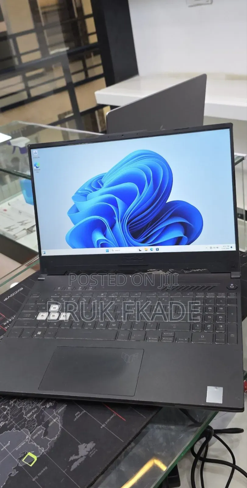 New Laptop Asus TUF Gaming A15 16GB Intel Core i7 SSD 512GB