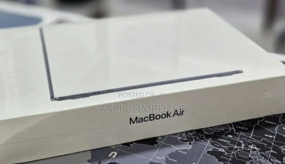 New Laptop Apple MacBook Air 2022 M2 8GB Apple M2 SSD 256GB