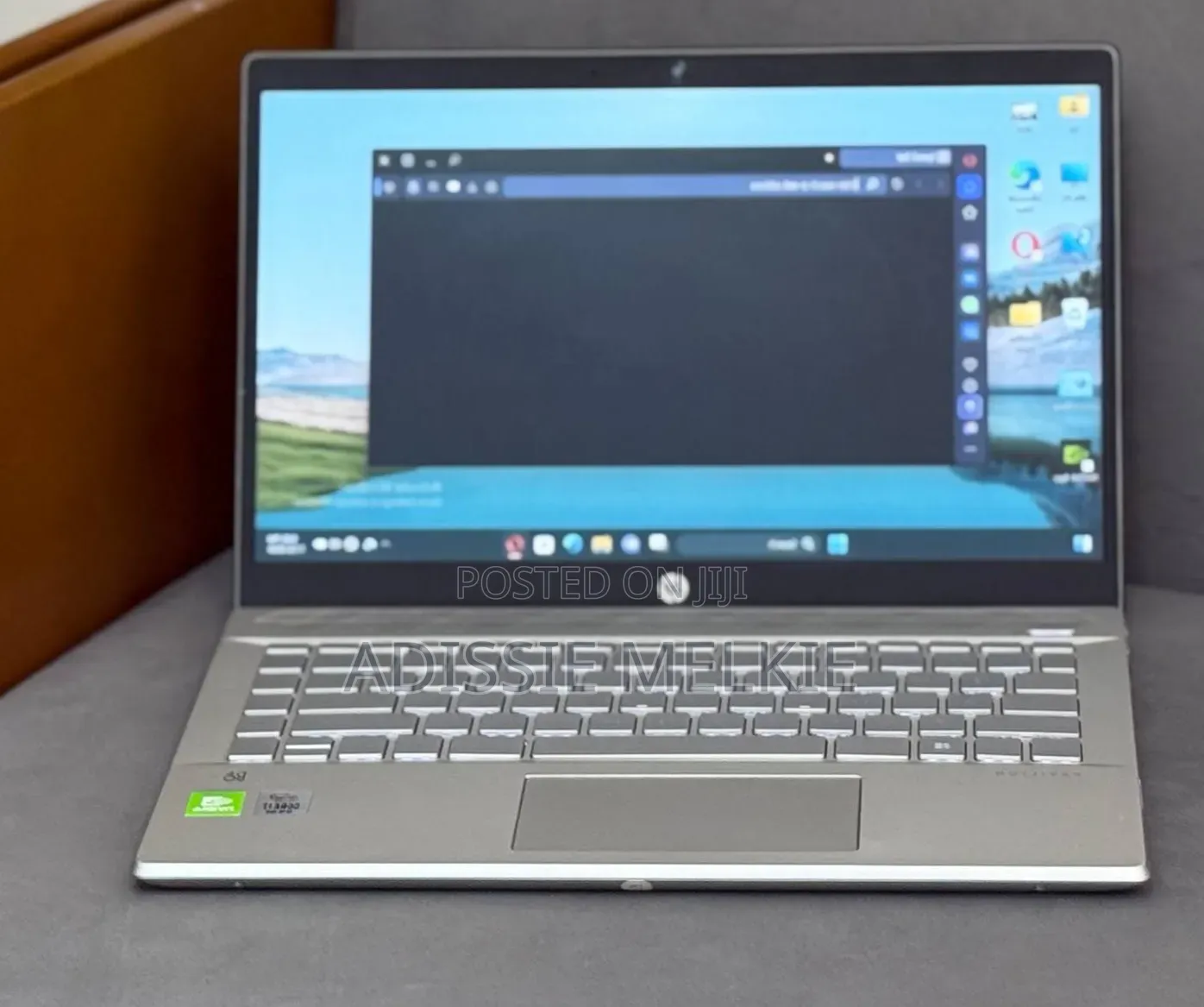 New Laptop HP Pavilion 14 16GB Intel Core i7 SSD 512GB