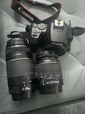 Camera Canon 250D With Double Lens