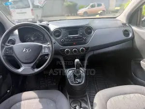 Hyundai I10 2014 Silver