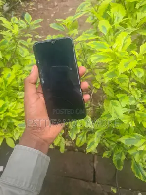 Samsung Galaxy A30 64 GB Black