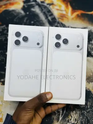 New Apple iPhone 17 Pro Max 256 GB White
