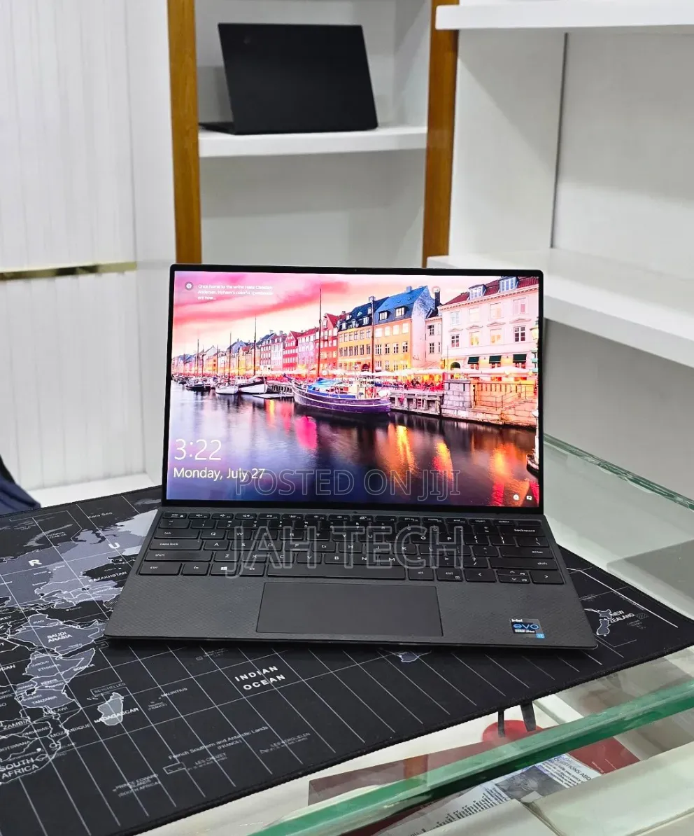 New Laptop Dell XPS 13 16GB Intel Core i7 SSD 512GB