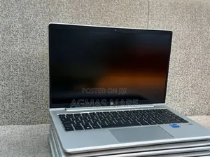 New Laptop HP ProBook 440 8GB Intel Core i3 SSD 256GB