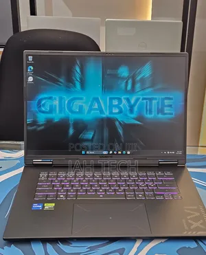 New Laptop Gigabyte AORUS 15G 16GB Intel Core i7 SSD 1T