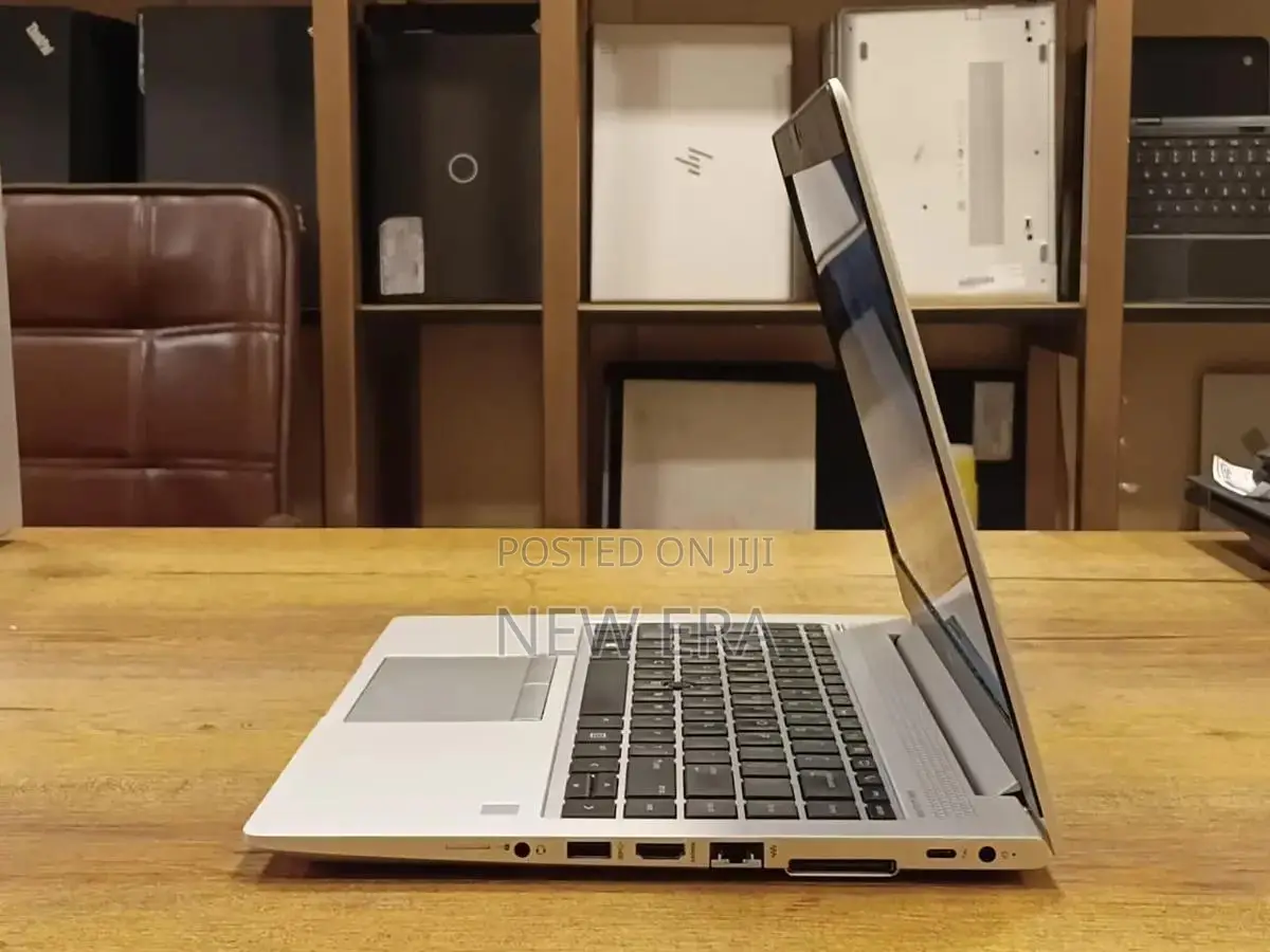 New Laptop HP EliteBook 840 16GB Intel Core i5 SSD 512GB