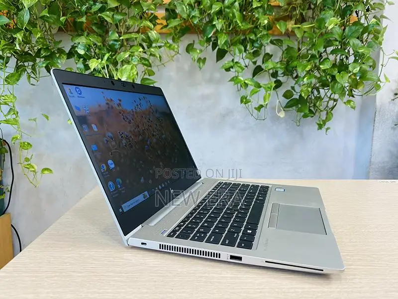 New Laptop HP EliteBook 840 16GB Intel Core i5 SSD 512GB