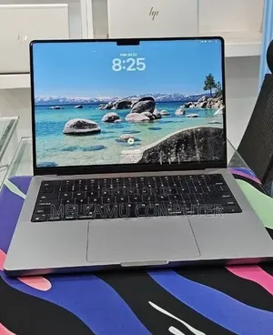 New Laptop Apple MacBook Pro 2023 M3 8GB Apple M3 SSD 512GB
