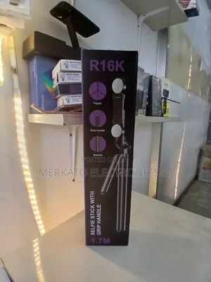 R16K 3 in 1 Selfie Stick Tripod
