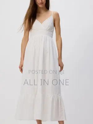 Women’s Thin Adjustable Straps White Dress
