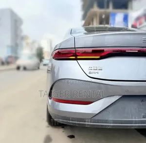 Qin-Plus Plug-in Hybrid Rent
4000