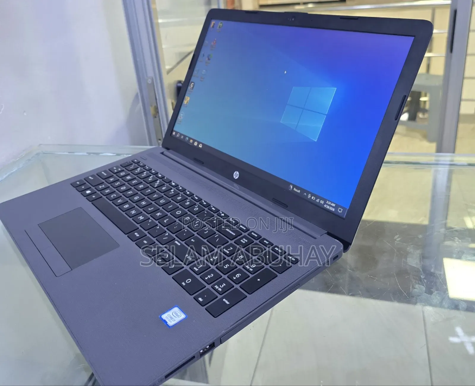 New Laptop HP Stream Notebook 8GB Intel Core i7 HDD 1T