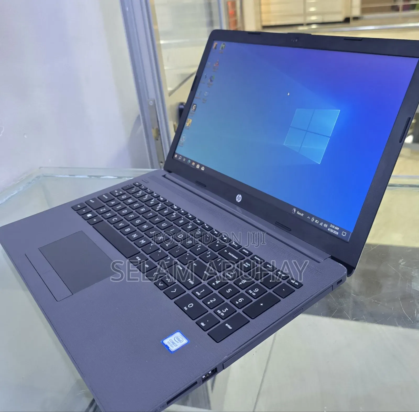 New Laptop HP Stream Notebook 8GB Intel Core i7 HDD 1T