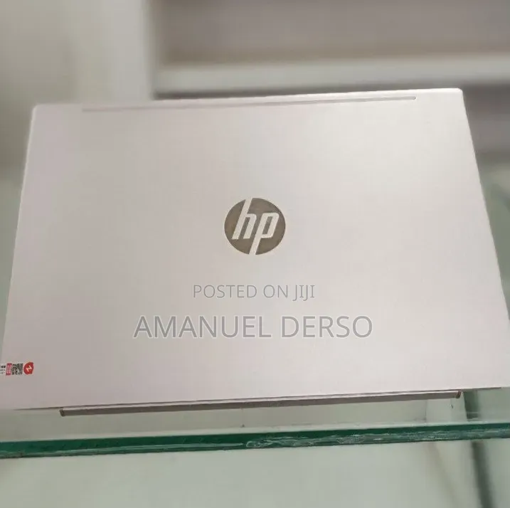 New Laptop HP Pavilion 15 8GB Intel Core i5 SSD 512GB