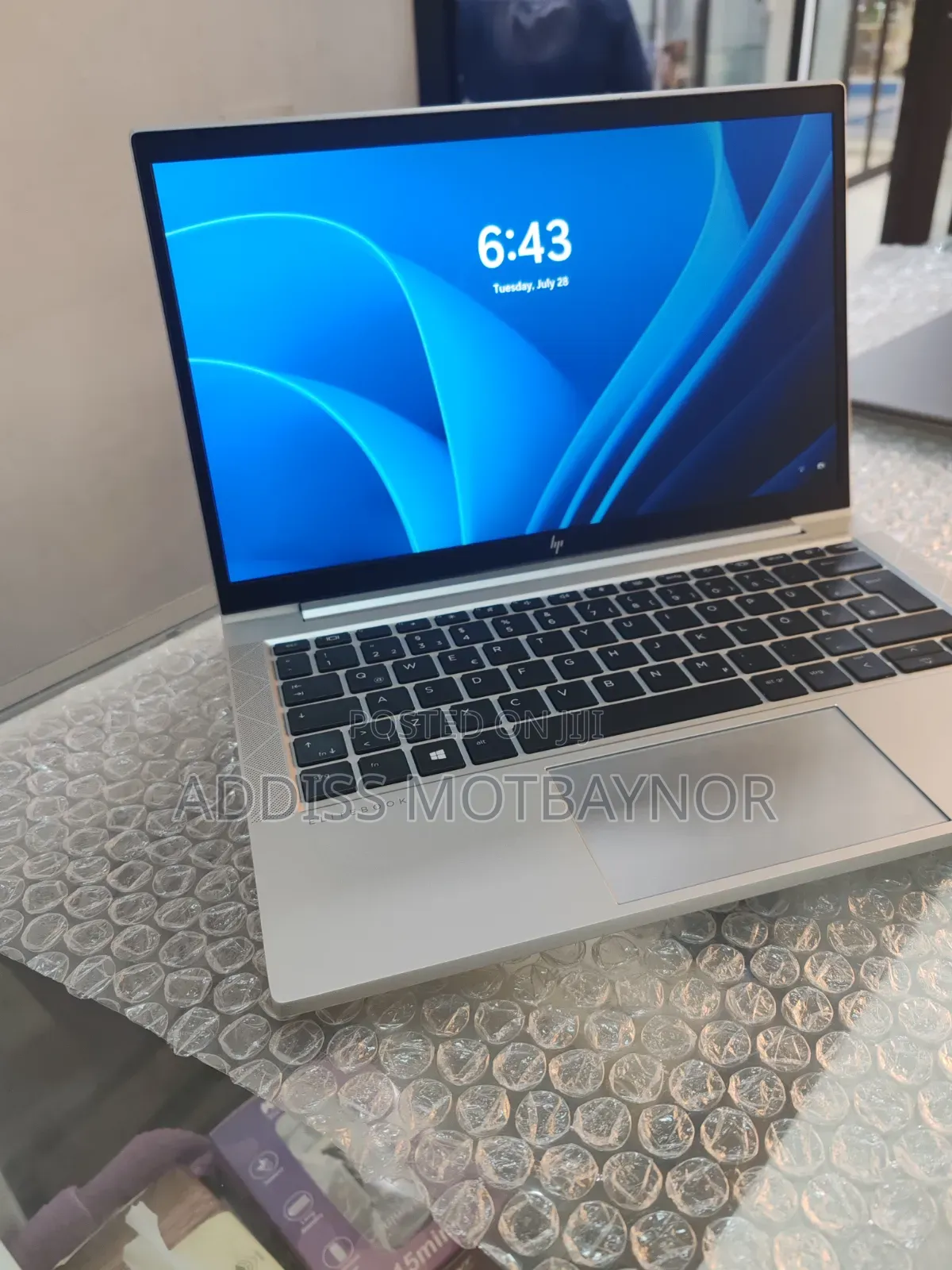 New Laptop HP EliteBook 835 G7 16GB AMD Ryzen 5 SSD 512GB