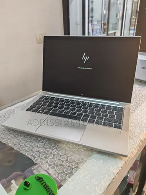 New Laptop HP EliteBook 835 G7 16GB AMD Ryzen 5 SSD 512GB