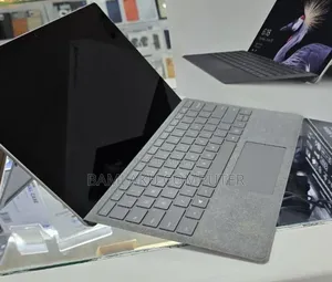 New Laptop Microsoft Surface Pro 8GB Intel Core i5 SSD 128GB