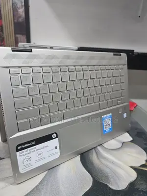 New Laptop HP Pavilion x360 8GB Intel Core i5 SSD 512GB