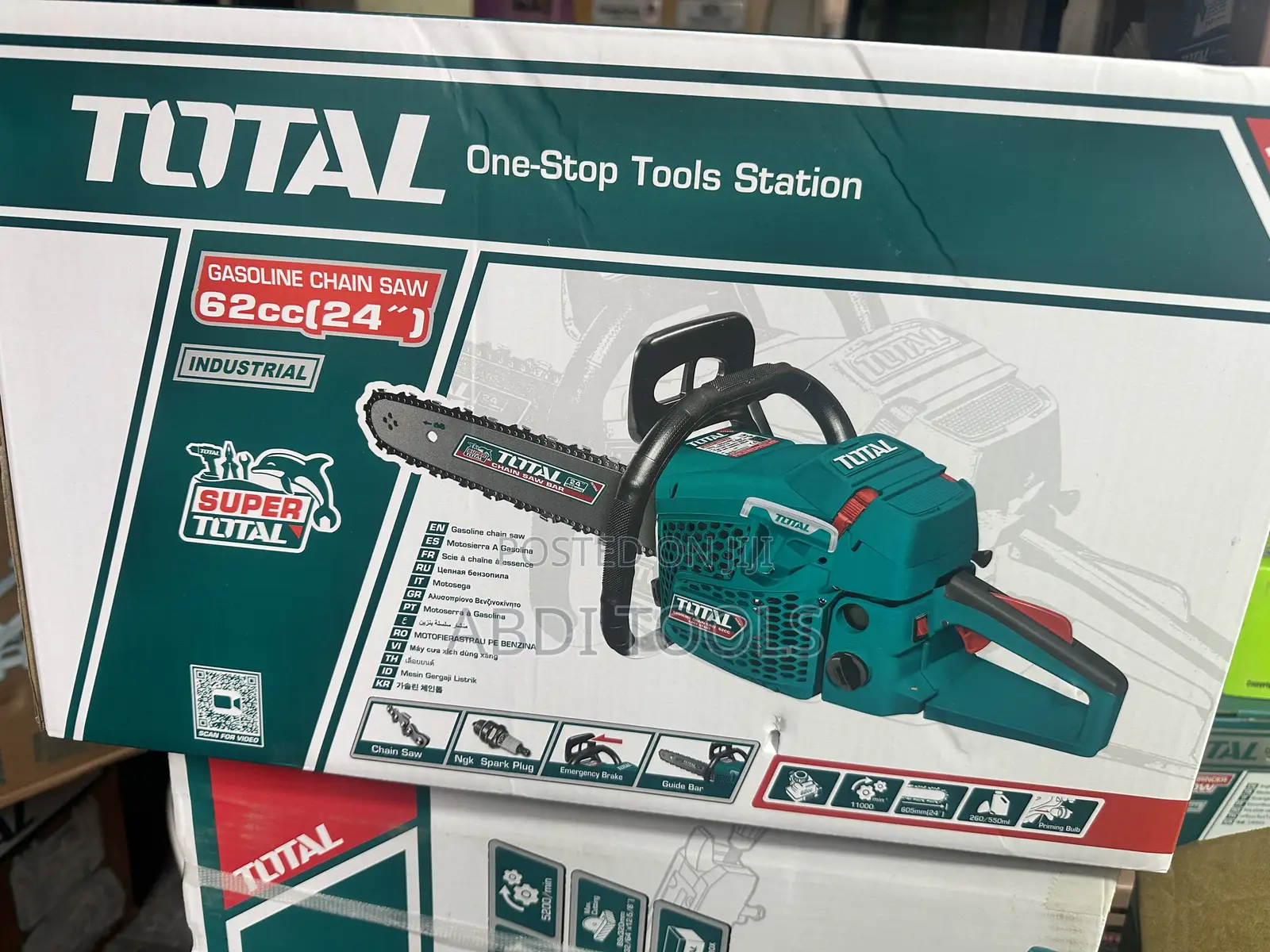 Gasoline Chainsaw