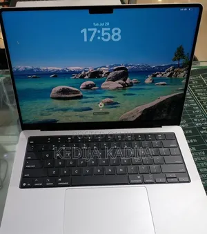 New Laptop Apple MacBook Pro 16GB Apple M5 SSD 512GB