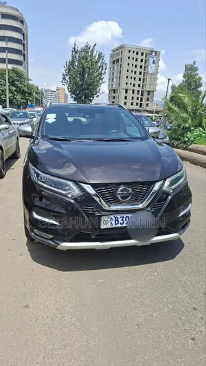 Nissan Qashqai 2018 Burgundy