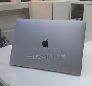 New Laptop Apple MacBook Pro 2017 16GB Intel Core i7 SSD 512GB