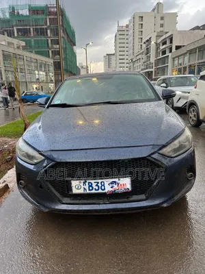 Hyundai Avante 2017 Blue