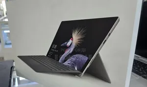 New Laptop Microsoft Surface 8GB Intel Core i5 SSD 128GB