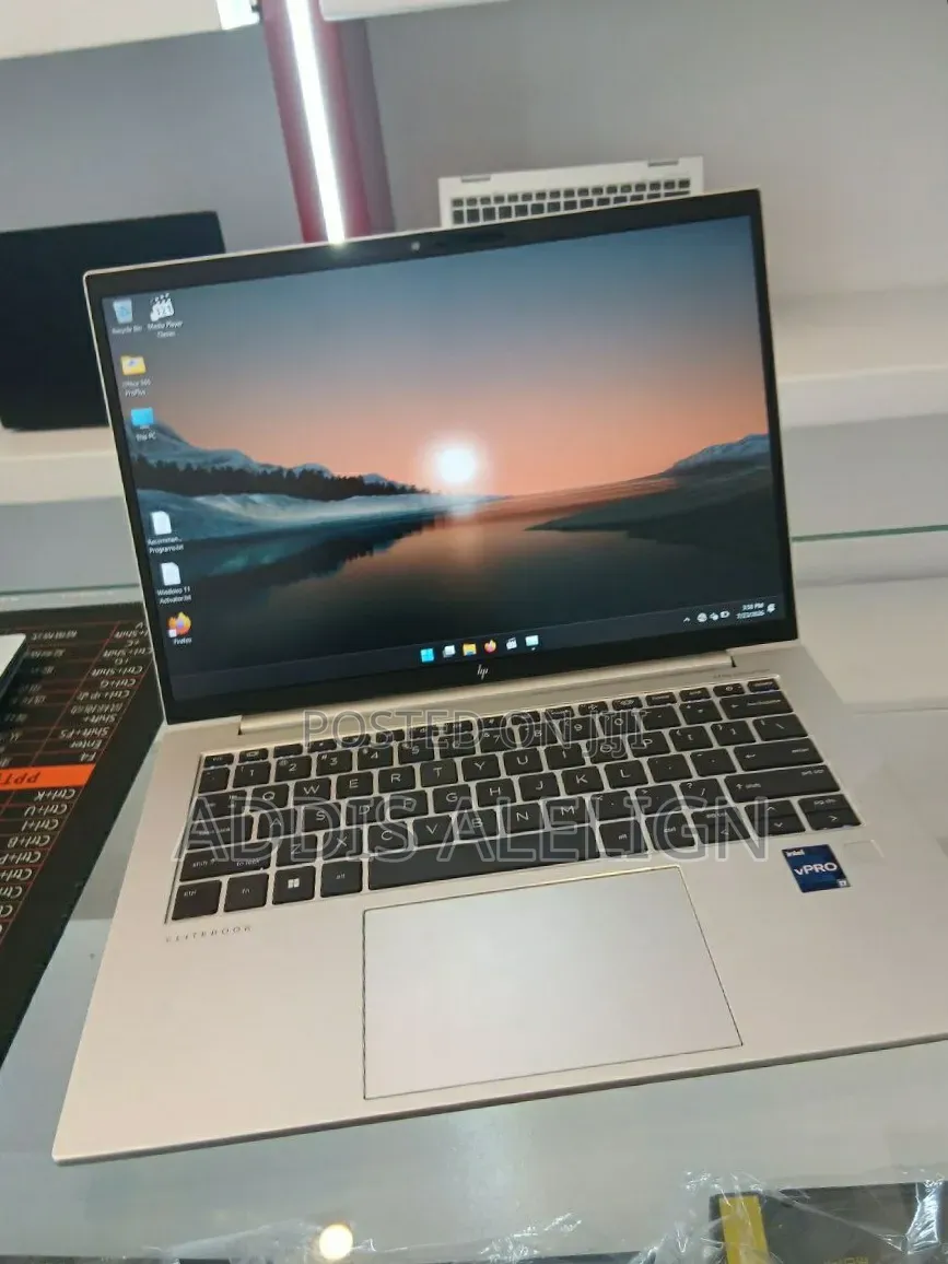 New Laptop HP EliteBook 840 16GB Intel Core i7 SSD 512GB