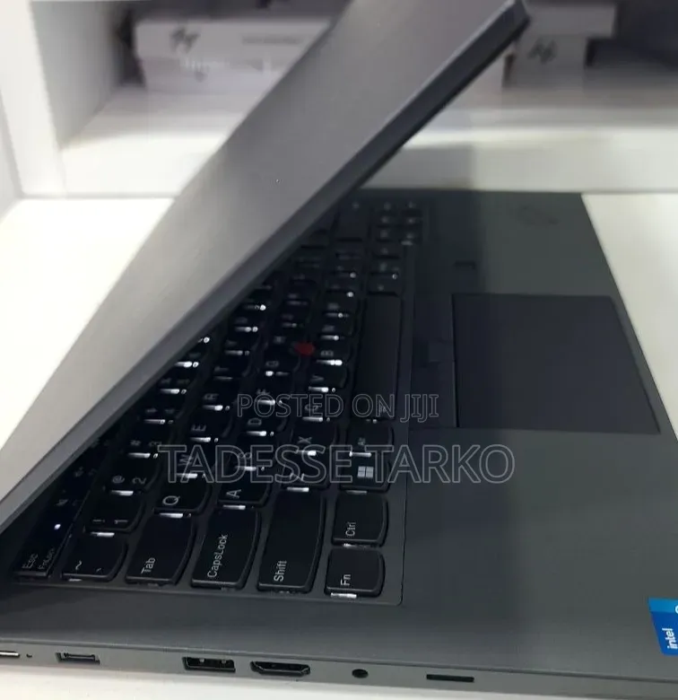 New Laptop Lenovo ThinkPad X1 Carbon 8GB Intel Core i5 SSD 512GB