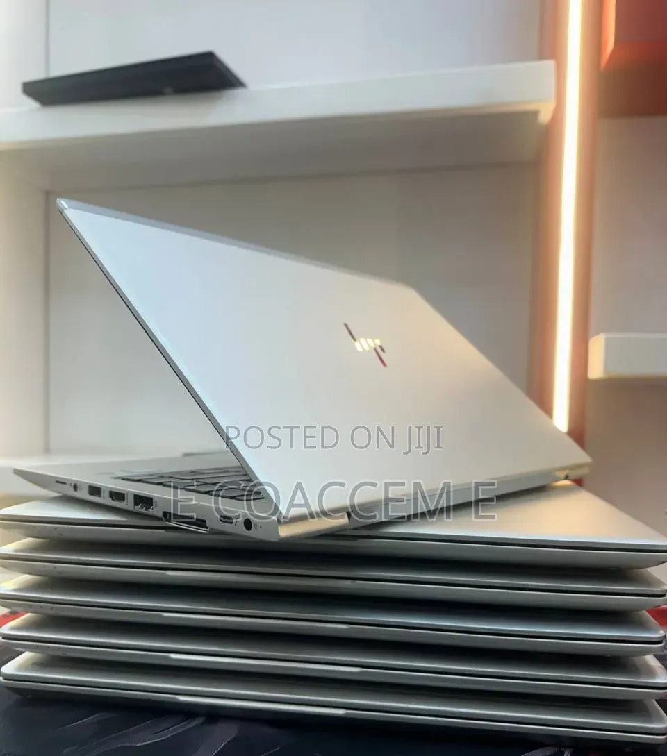 New Laptop HP 8GB Intel Core i7 SSD 512GB