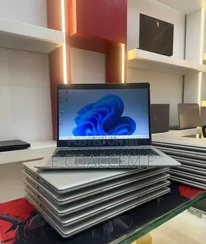 New Laptop HP 8GB Intel Core i7 SSD 512GB