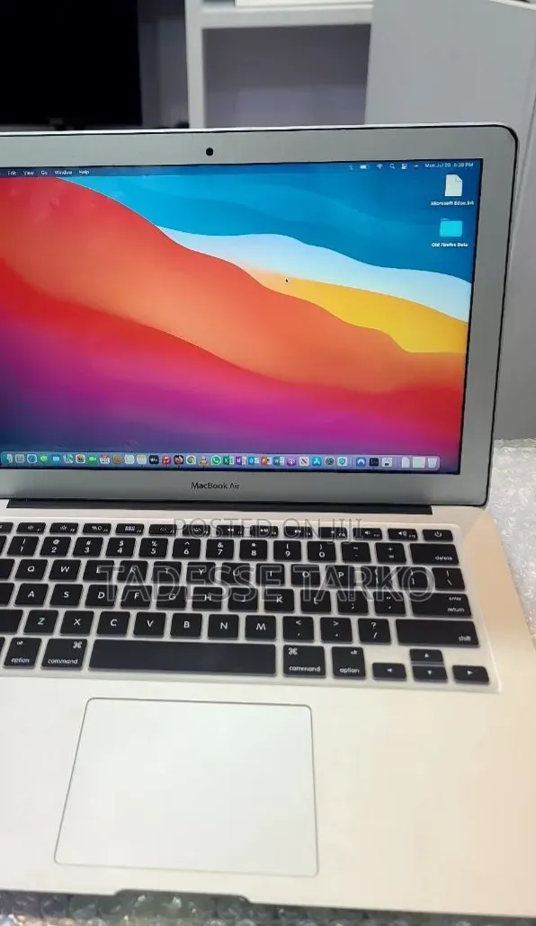New Laptop Apple MacBook Air 2017 8GB Intel Core i5 SSD 128GB